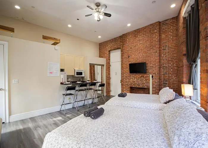 Studio Plus, Next To The Korea-Town